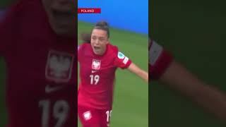 AYJuSdou_bw Video Image