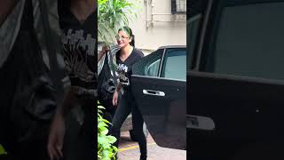 Shruti Haasan Spotted Bandra