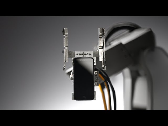 Apple’s New Robot Takes Apart And Recycles iPhones - Video