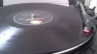 Watch Izzy Stradlin Somebody Knockin video
