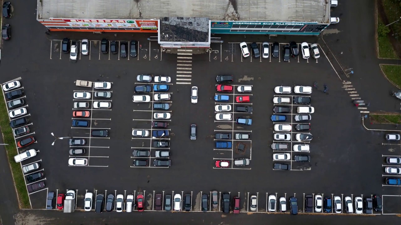 Parking lot latina