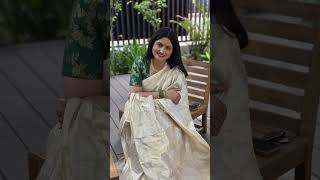 Chitra Tripathi Indian News Anchor