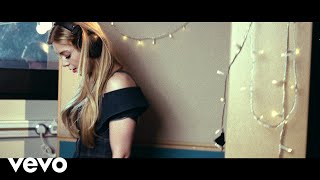 Becky Hill - Back And Forth