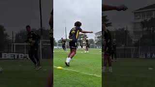 AbdAnEwMhOE Video Image
