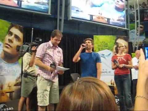 Zac Efron at Mall of America July 19 2010 !