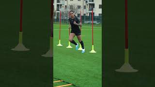 Ad7TJ6l4Ctc Video Image