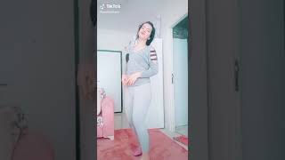 Periscope Liseli Türk Kızının Twerk Show Yapıyor
