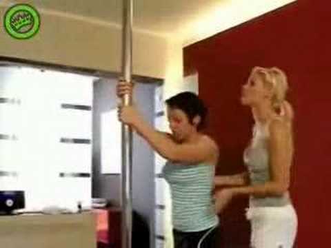 Poledancing fight