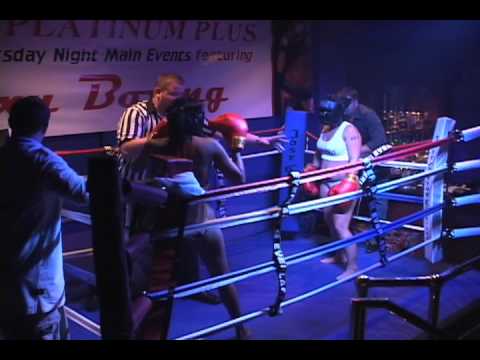First Foxy Boxing Event Platinum Plus 9 17 09 Lauren v Peyton
