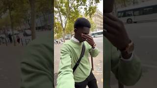   En Larmes, Discriminé En France , Mamad Raconte 