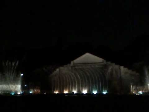 Musical Fountain: Yeh desh hai veer jawano ka Bangalore