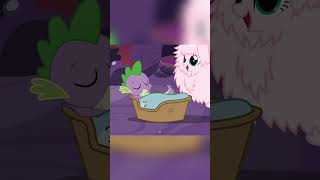 Fluffle Puff Became The Pillow Master