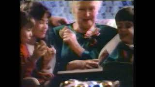 Nestle Toll House Christmas At Home 1989