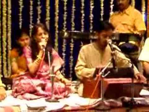 Ashwini Ingale Performs - Ruperi Valut (Marathi)