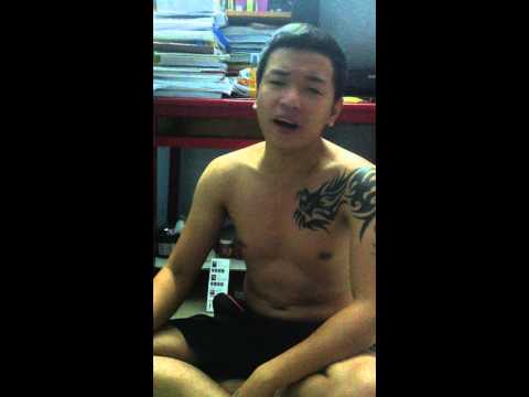 Buông tay lặng im. Bác này hát live hay toá.