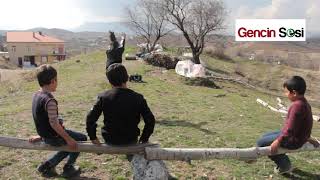 Lasti̇k Kiz Yeşi̇m Münar