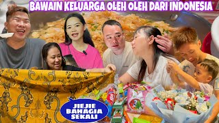 Bawakan Gege Dan Jiejie Subur Oleh Oleh Indonesia Mereka Senang Sekali, Gege Semakin Bucin