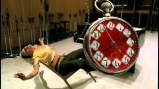 Watch Gwen Stefani Paulina video