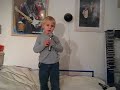 Video young dave gahan/DM FAN singing and performing