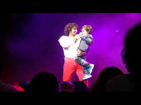Sonu Nigam & Nevaan - Abhi Mujh Mein Kahin & Kolaveri Di - Seattle...