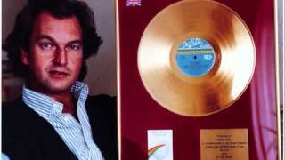 Watch Robert Palmer Captured video