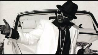 Watch Urban Mystic Hit Me video