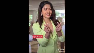 Urfi Javed Viral Video
