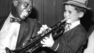 Watch Louis Armstrong Home video