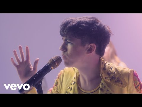 Declan McKenna - Beautiful Faces (Official Video)