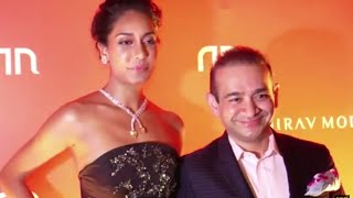 Hot Lisa Haydon At Nirav Modi Store Launch