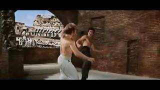 Bruce Lee vs. Chuck Norris - O Vôo do Dragão