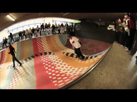 Nike London Am - Sidewalk Mini Ramp Jam