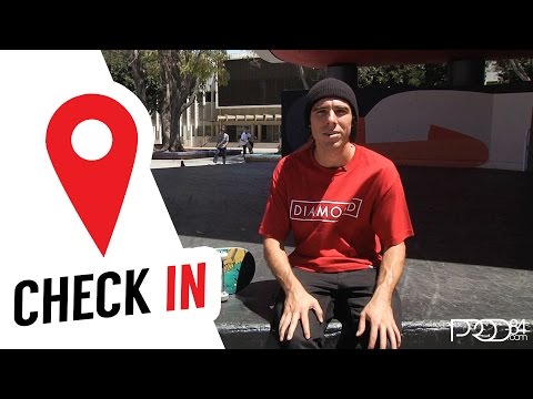 Kelly Hart | Check In at Santa Monica Courthouse