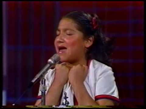 Sandra López con Janett Arceo 4a eliminatoria de Juguemos a Cantar