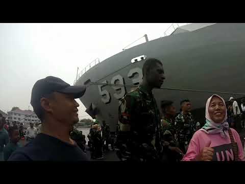 TNI menuju Papua