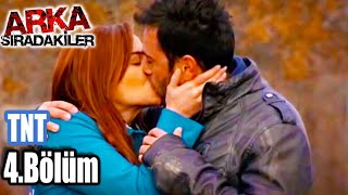 Arka Sıradakiler Tnt 4 . Bölüm
