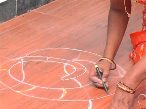nagarahavu freehand rangoli in kannada