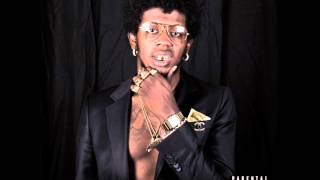 Watch Trinidad James One More Molly video