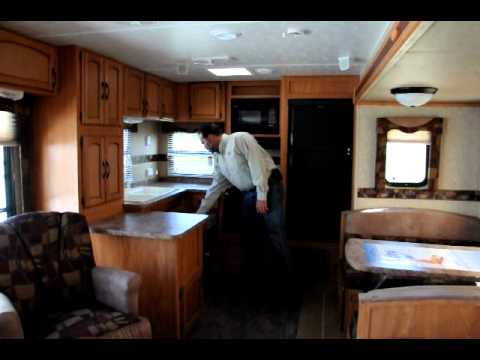 Kitchen Design Stores on Offers Functional Floor Plans That Don T Forget Stylish Design