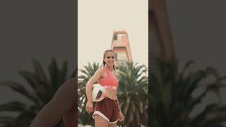 B77iMjzoQSQ Video Image