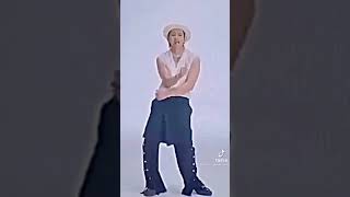 Taehyung Pamer Ketek