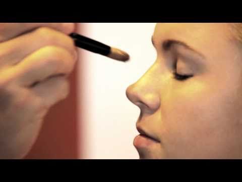 Makeup ＆ Style How To Tutorial - WTA Stars