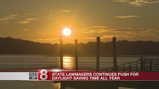 State Lawmakers Continue Push For Daylight Savings Time All Year