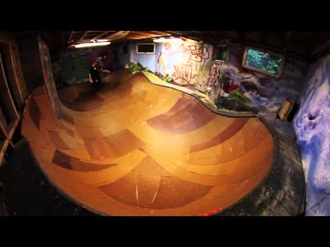 Fritz Mead basement bowl session