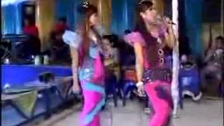 Maafkanlah Aku Dangdut Koplo Sangkuriang 2014_low.mp4