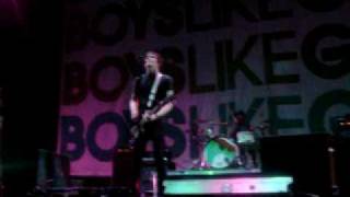 Watch Fall Out Boy The Great Escape video