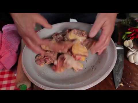 Курица с чили, чесноком и розмарином от Дженнаро Контальдо Курица с чили, чесноком и розмарином от Дженнаро Контальдо