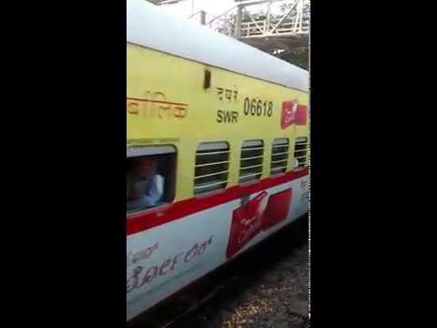Chamundi Express crossing Kaveri Express at Pandavapura