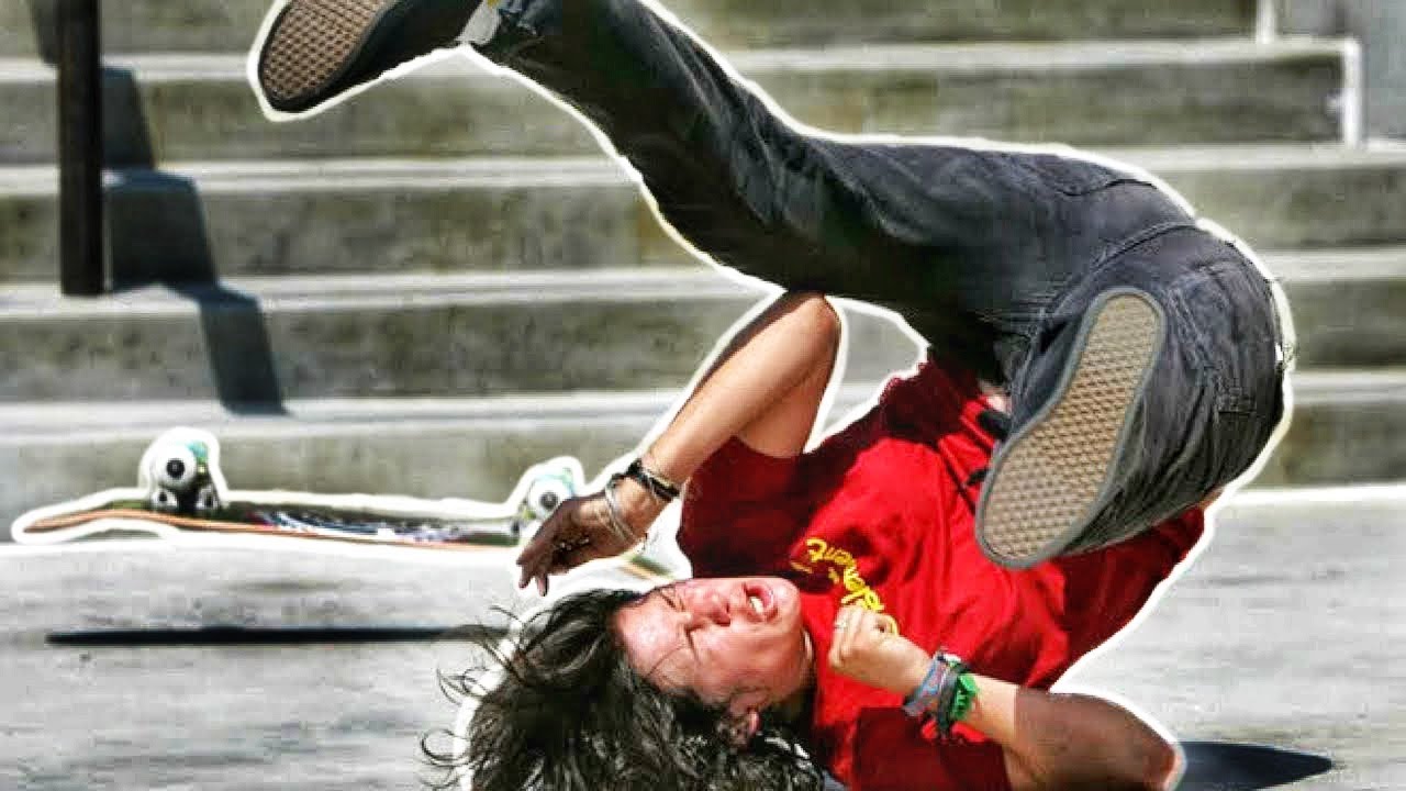 Отодрал испанскую мадемуазель в парке для скейтбордистов