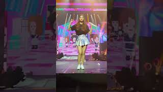 Tzuyu Fancam Encore Stage,, Signal,,